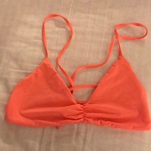 L space bikini top in coral